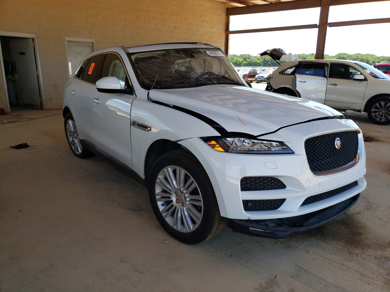 JAGUAR F-PACE 2018 sadcn2ev7ja241407