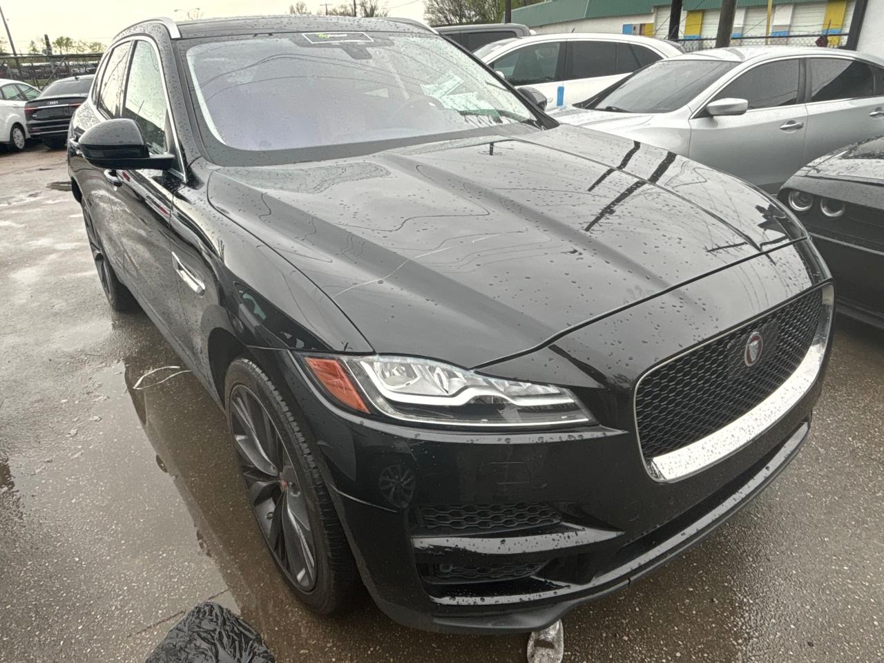 JAGUAR F-PACE 2019 sadcn2gx9ka603298