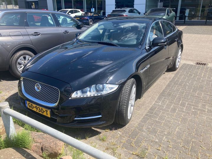 JAGUAR XJ 2015 sajaa12m3fpv86024