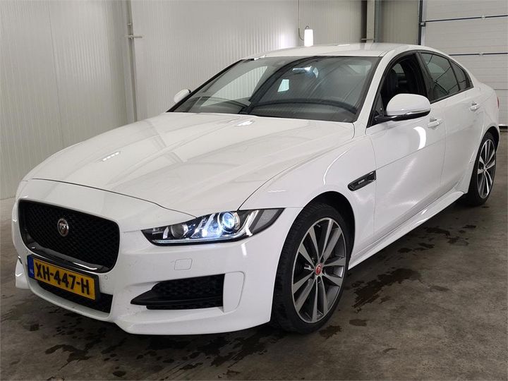 JAGUAR XE 2019 sajaa4bx9kcp50132