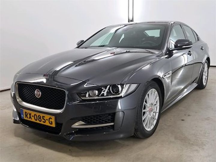 JAGUAR XE 2018 sajab4bn1hcp14651