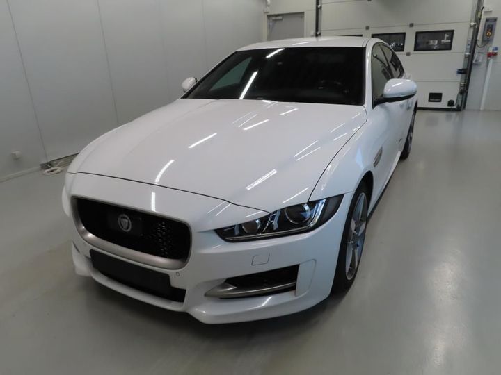 JAGUAR XE 2018 sajab4bn1kcp44434