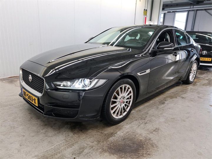 JAGUAR XE 2017 sajab4bn5hcp04981