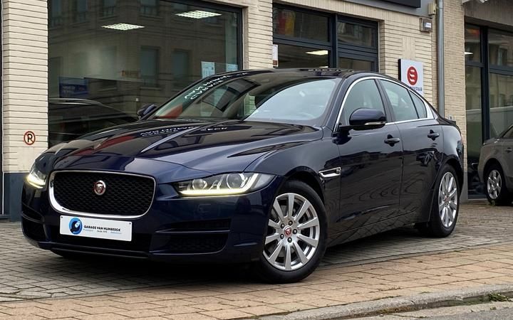 JAGUAR XE SALOON 2017 sajab4bn6jcp18202