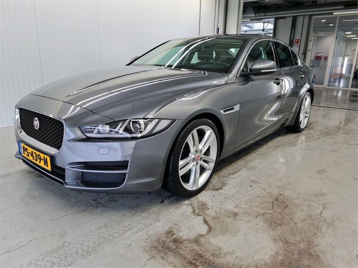 JAGUAR XE 2017 sajab4bn7hcp09079