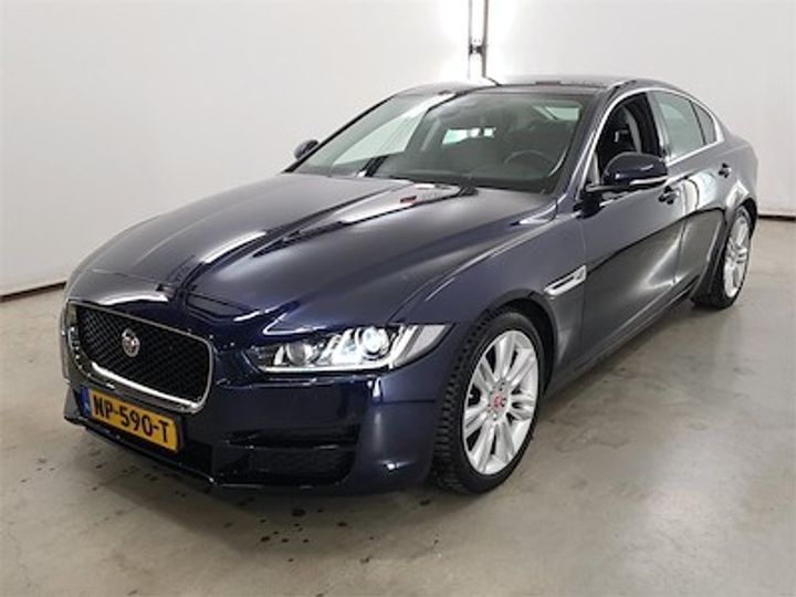 JAGUAR XE 2017 sajab4bn7hcp09695