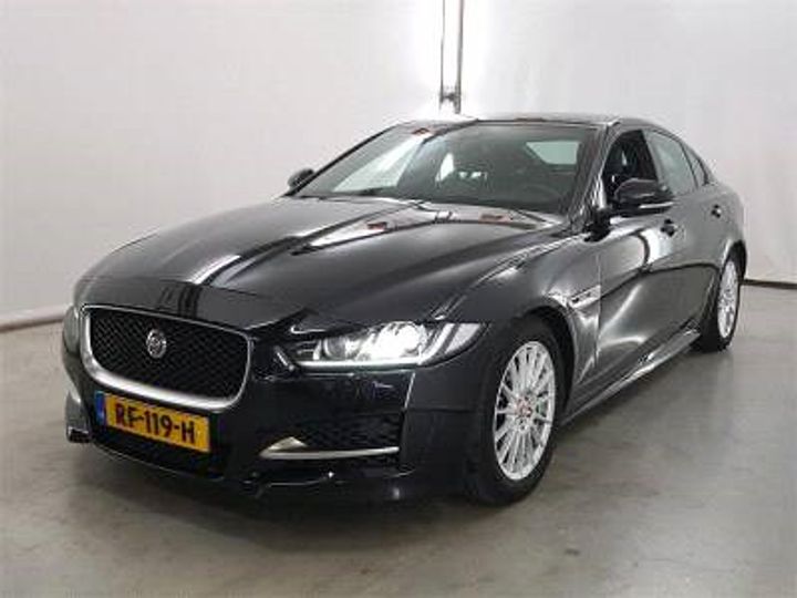 JAGUAR XE 2017 sajab4bn7hcp14024