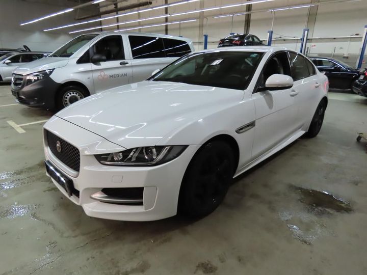 JAGUAR XE 2018 sajab4bn9jcp33972