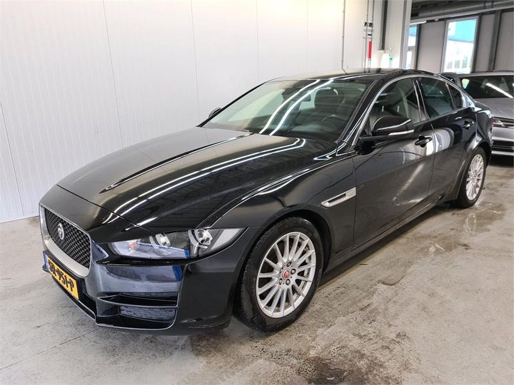 JAGUAR XE 2018 sajab4bn9jcp41702