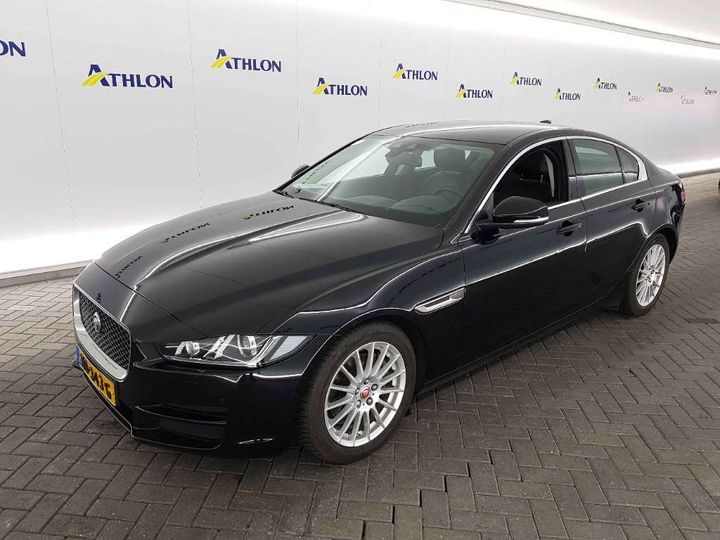 JAGUAR XE 2017 sajab4bnxhcp08024