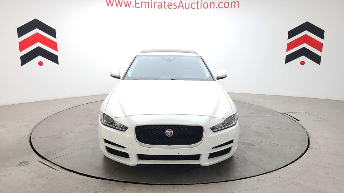 JAGUAR XE 2018 sajab4bx4jcp41138