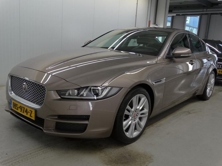 JAGUAR XE 2015 sajab4dn1ga935710