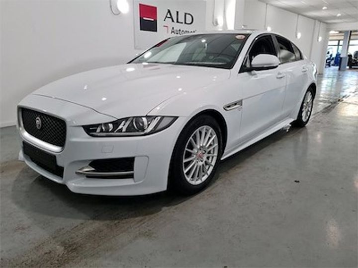 JAGUAR XE DIESEL 2017 sajab4dn1jcp22526