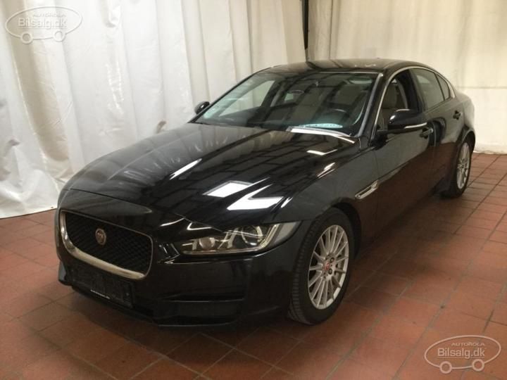 JAGUAR XE SALOON 2017 sajab4dn9jcp28638