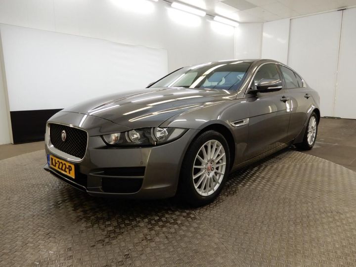 JAGUAR XE 2016 sajab4dnxhcp01880