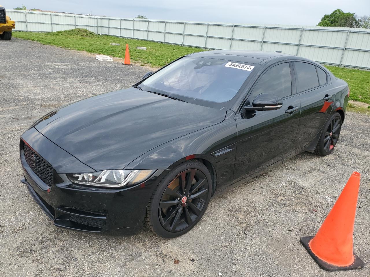 JAGUAR XE 2017 sajak4bv8ha975674