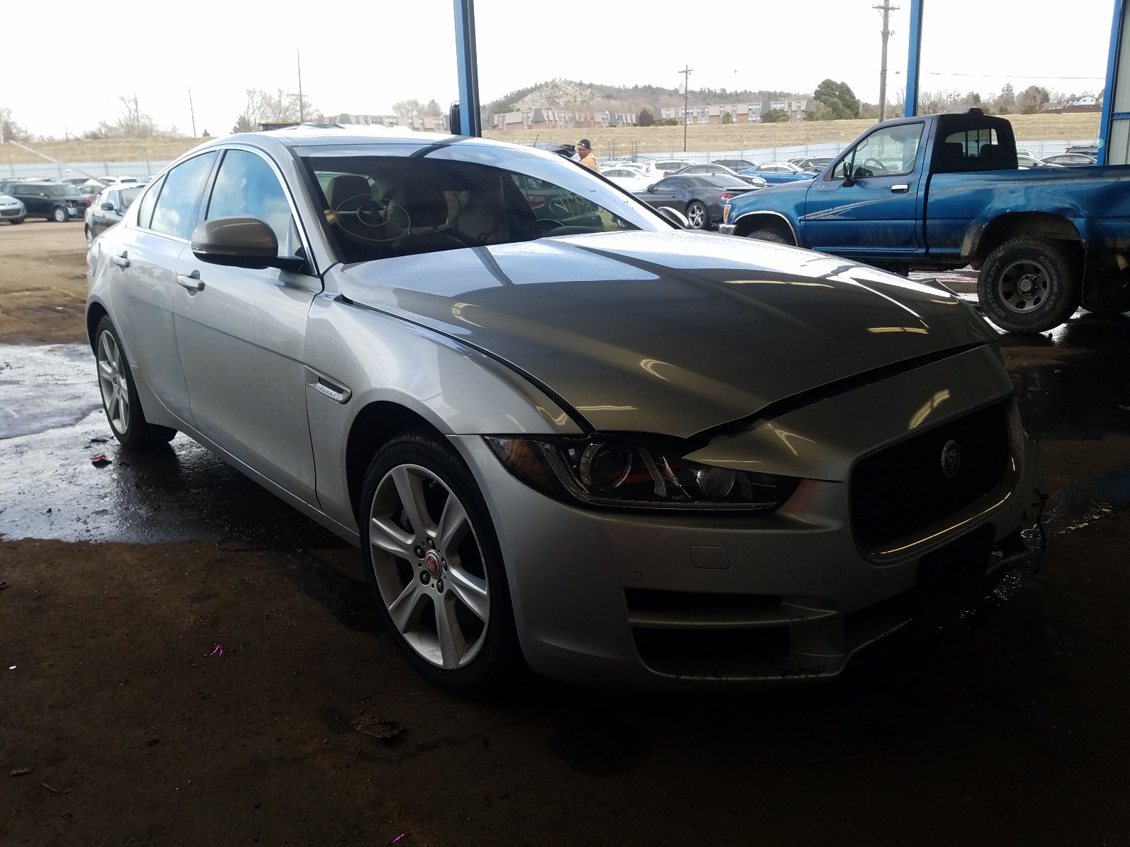 JAGUAR XE PRESTIG 2018 sajak4fx3jcp19349