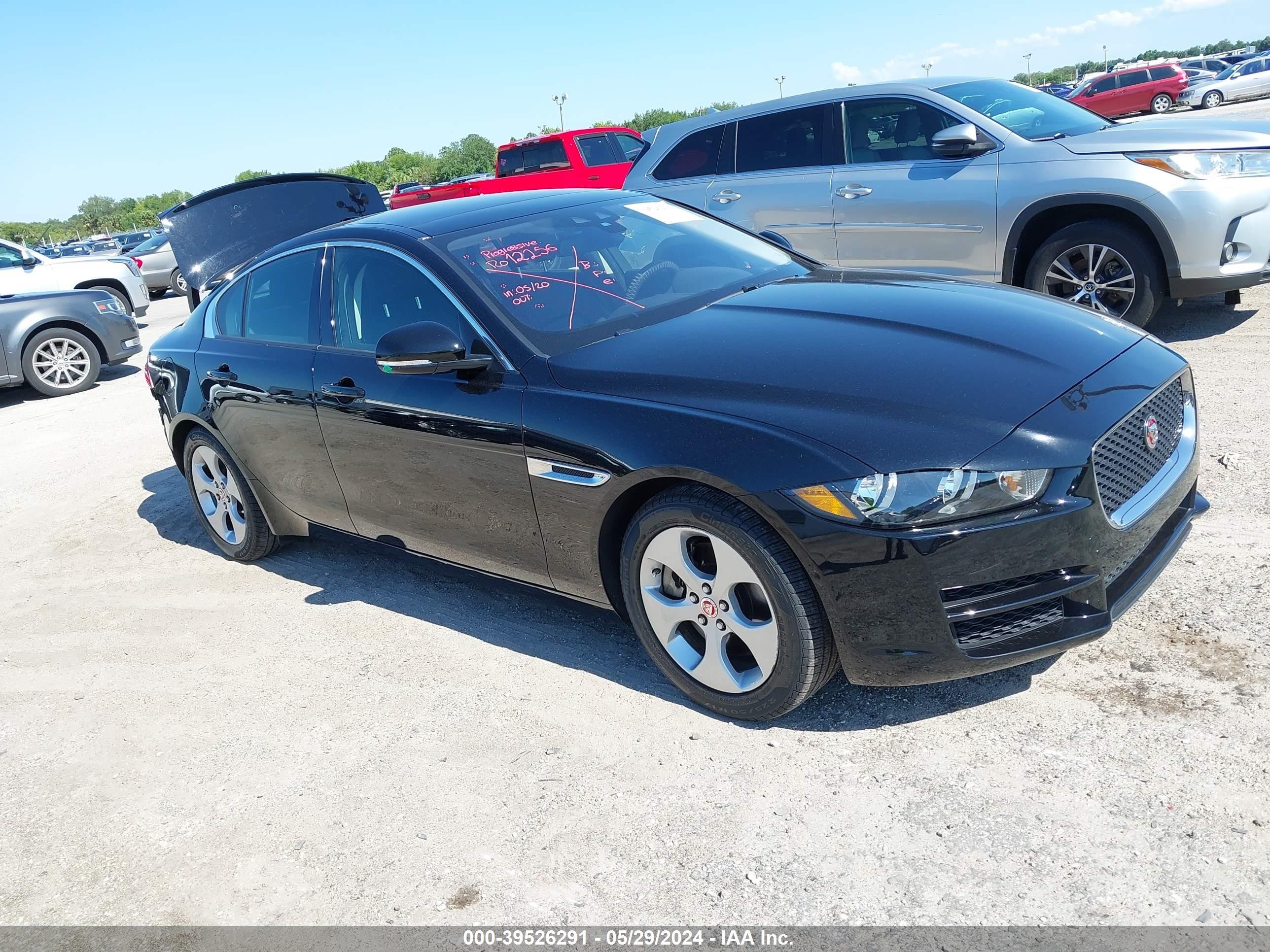 JAGUAR XE 2018 sajar4fxxjcp24401