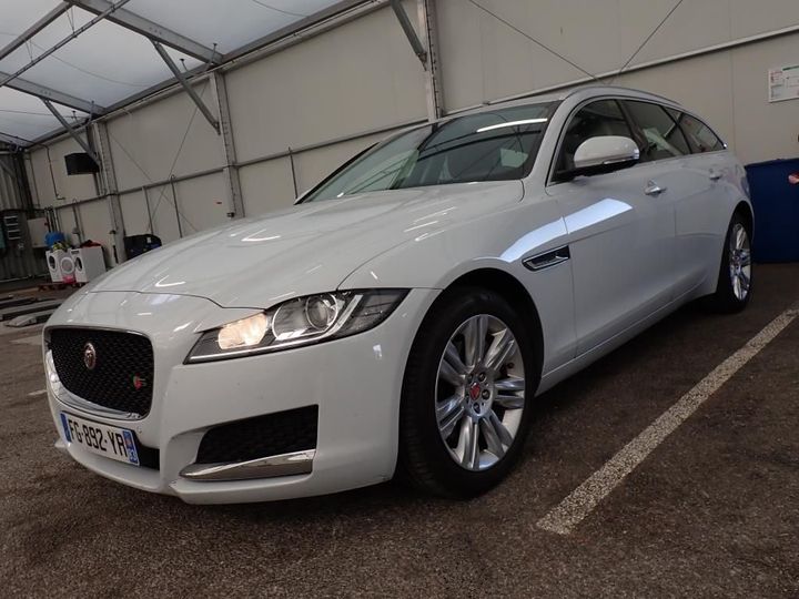 JAGUAR XF SPORTBRAKE 2019 sajbb2bn8lcy82627