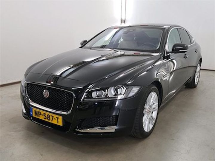 JAGUAR XF 2.0 240PK AUT 2017 sajbb4bg5hcy51775