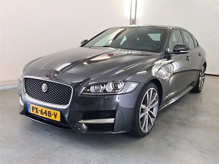 JAGUAR XF 2017 sajbb4bn1hcy49701