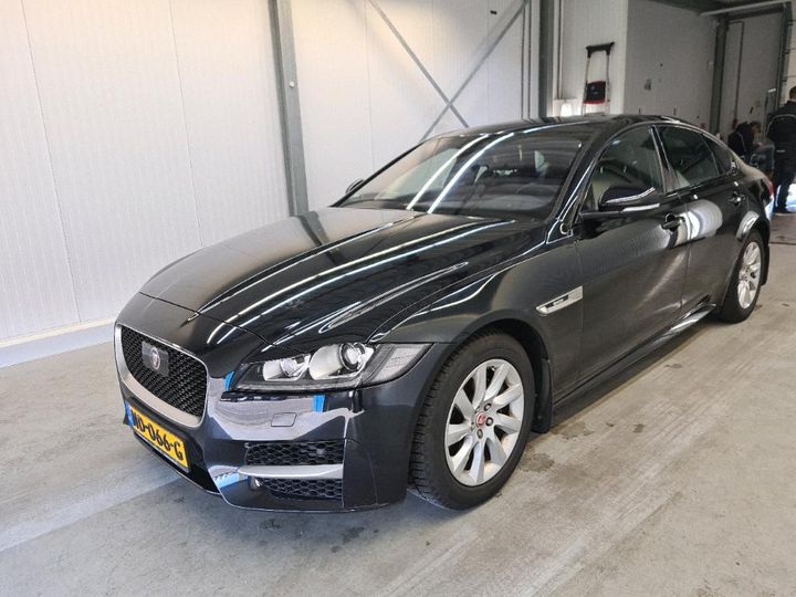 JAGUAR XF 2017 sajbb4bn5hcy47062