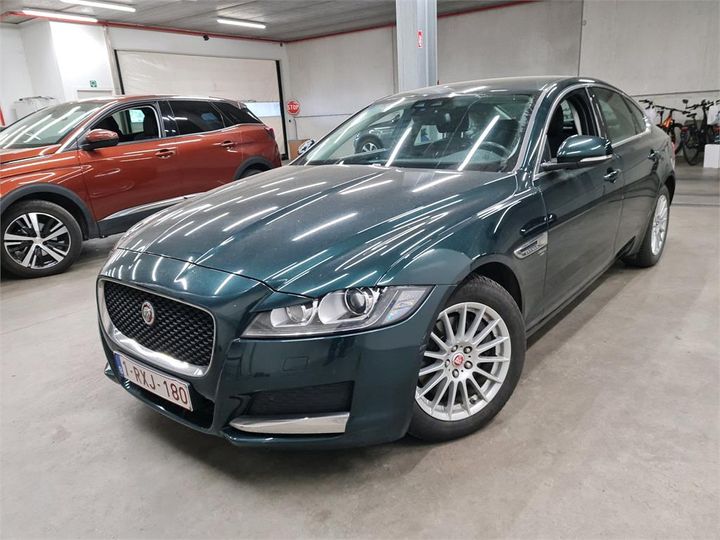 JAGUAR XF 2017 sajbb4bn5hcy51306