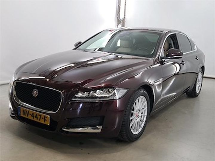 JAGUAR XF 2017 sajbb4bn5jcy53790