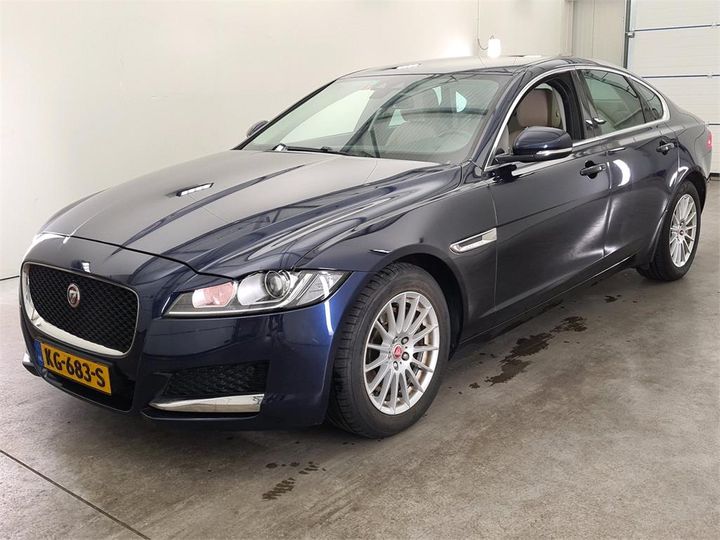 JAGUAR XF 2016 sajbb4bn9hcy35142