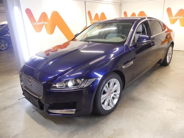 JAGUAR XF 2017 sajbb4bn9jcy58989