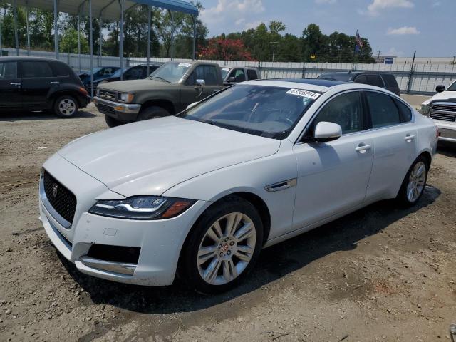 JAGUAR XF 2017 sajbd4bv2hcy33422