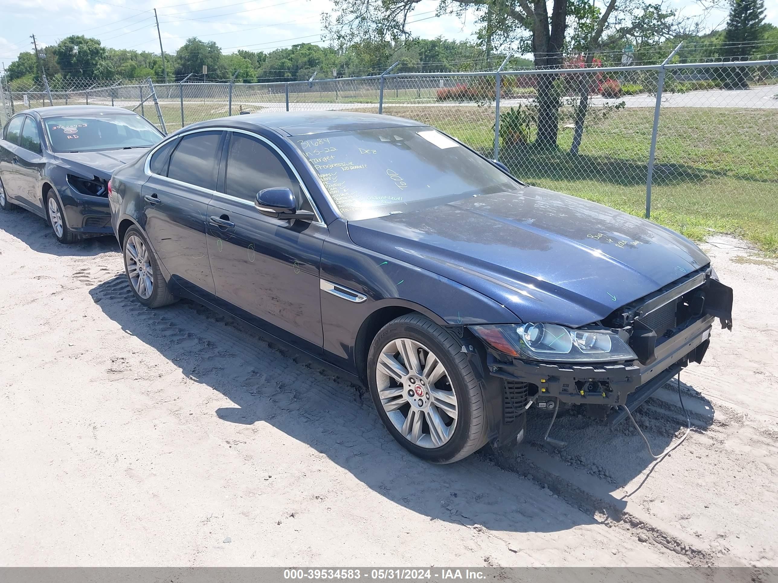 JAGUAR XF 2016 sajbd4bv5gcy20582