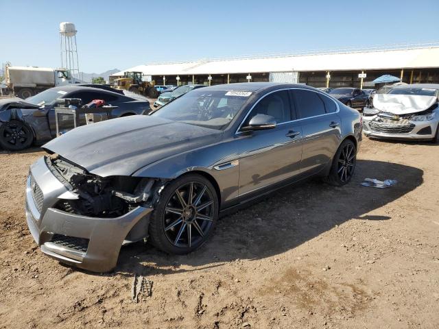 JAGUAR XF PREMIUM 2017 sajbd4bv6hcy27607