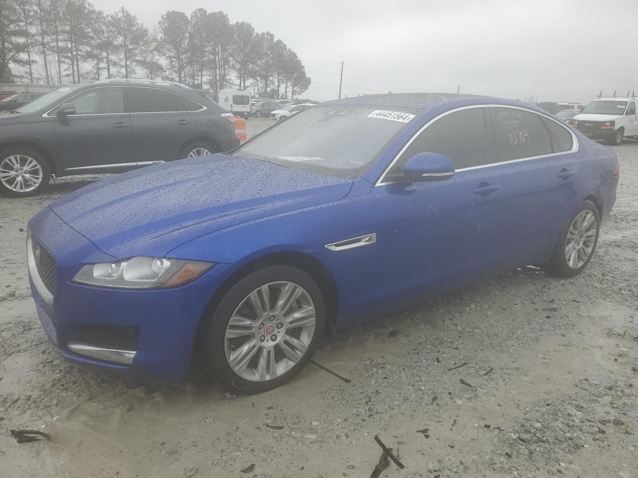 JAGUAR XF 2017 sajbd4bv6hcy38199