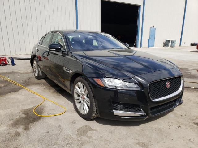 JAGUAR XF PREMIUM 2017 sajbd4bv7hcy35408