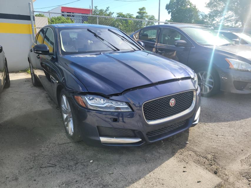 JAGUAR XF PRESTIG 2016 sajbe4bv4gcy13880