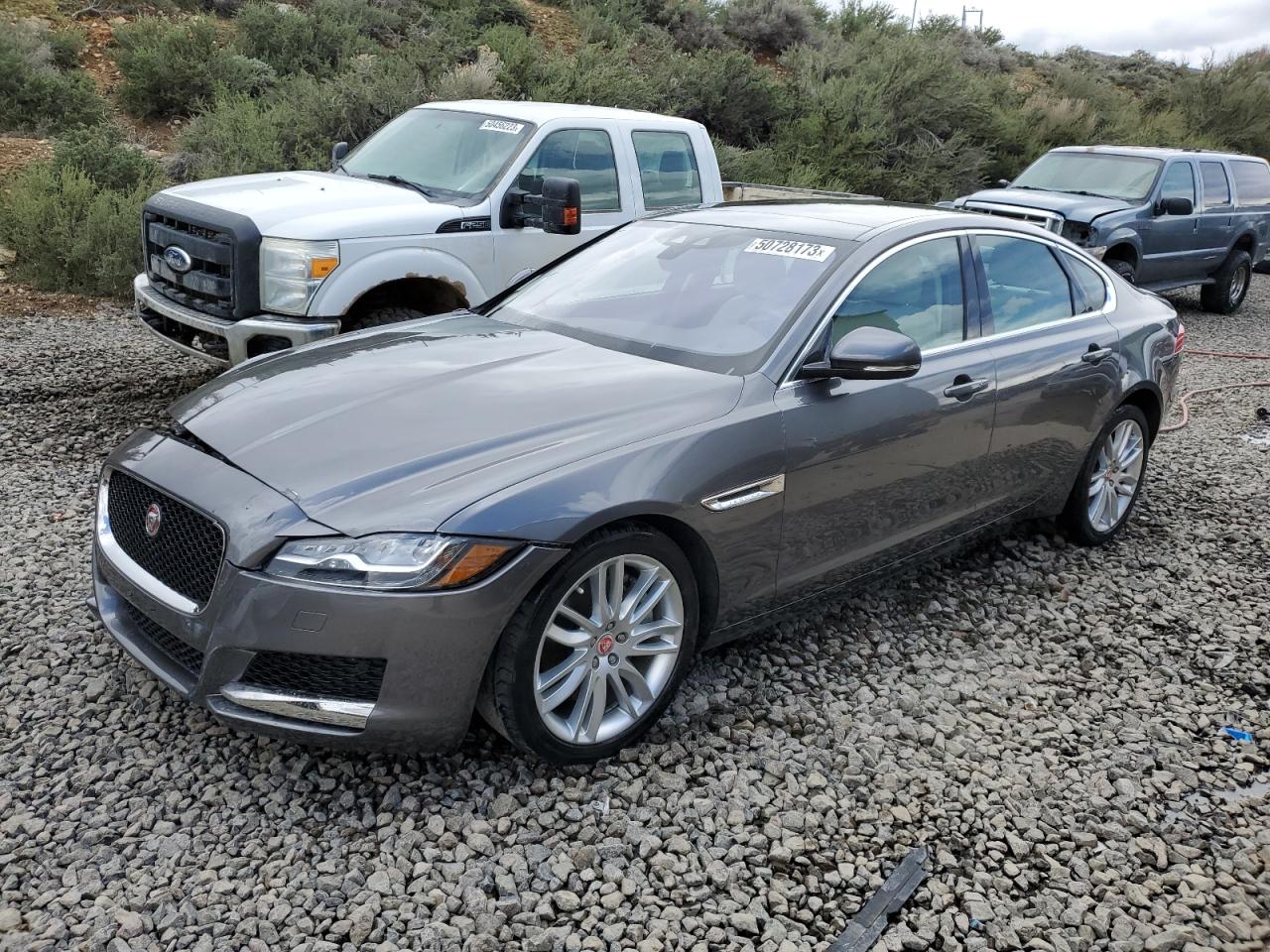 JAGUAR XF 2017 sajbe4bv6hcy33601