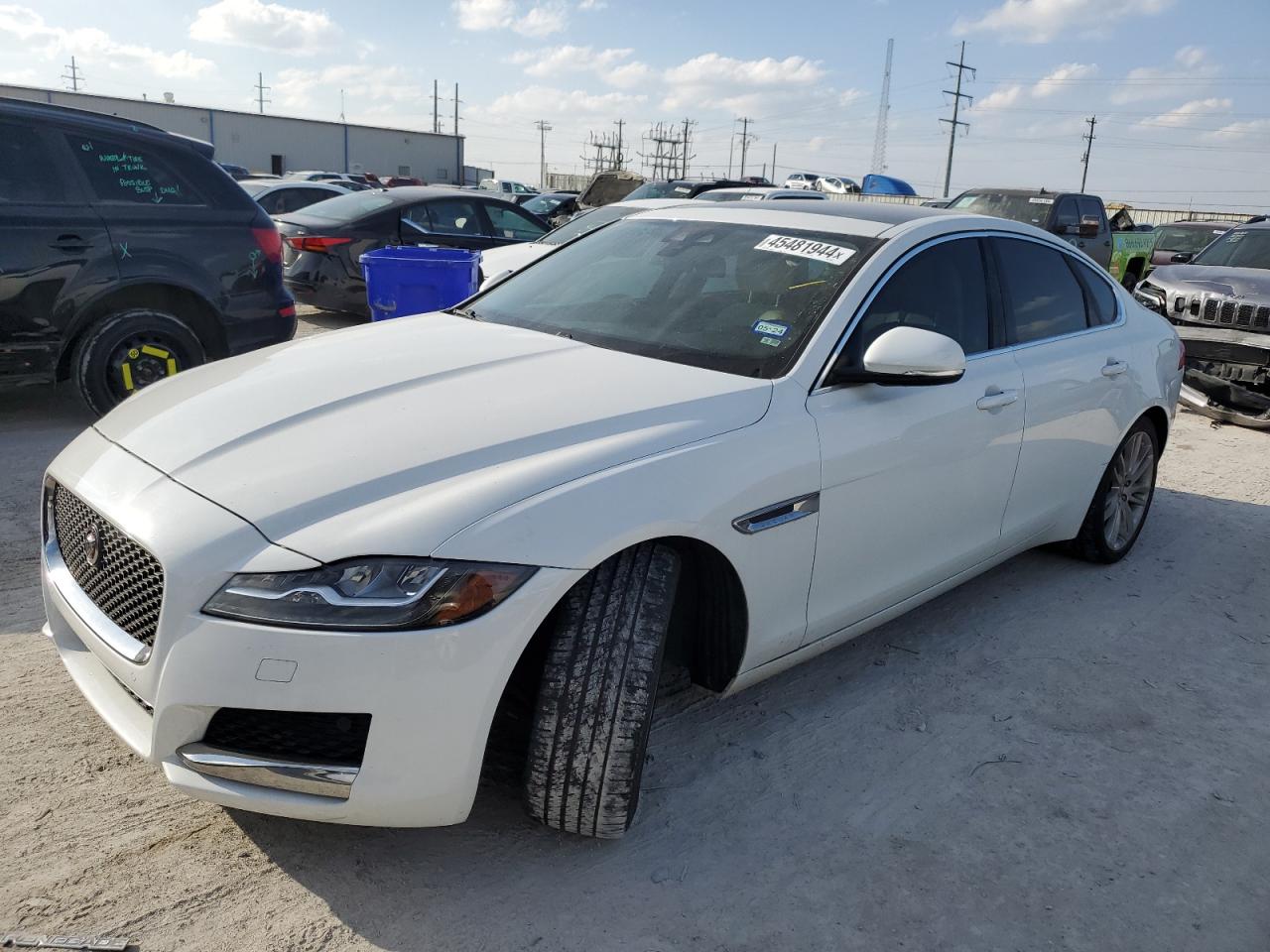 JAGUAR XF 2016 sajbe4bv8gcy06267