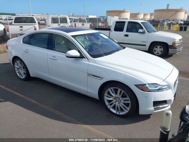 JAGUAR XF 2016 sajbe4bv8hcy34300