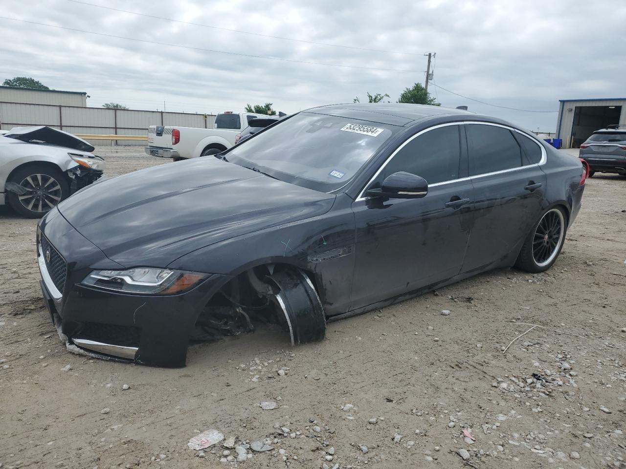 JAGUAR XF 2017 sajbe4bv9hcy27534