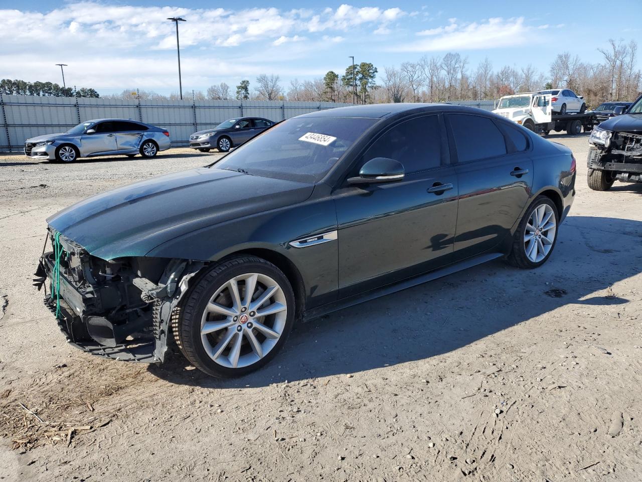 JAGUAR XF 2016 sajbf4bv5gcy16008