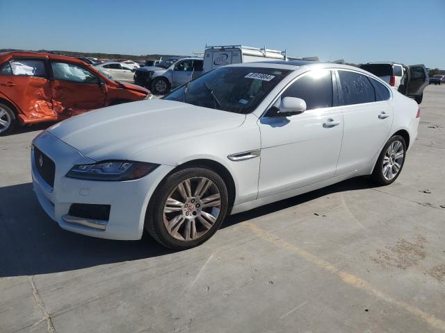 JAGUAR XF PREMIUM 2016 sajbj4bv4gcy21571