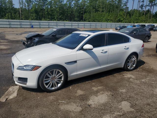 JAGUAR XF PRESTIG 2016 sajbk4bv5gcy17025