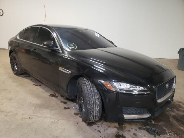 JAGUAR XF PRESTIG 2017 sajbk4bv7hcy37519