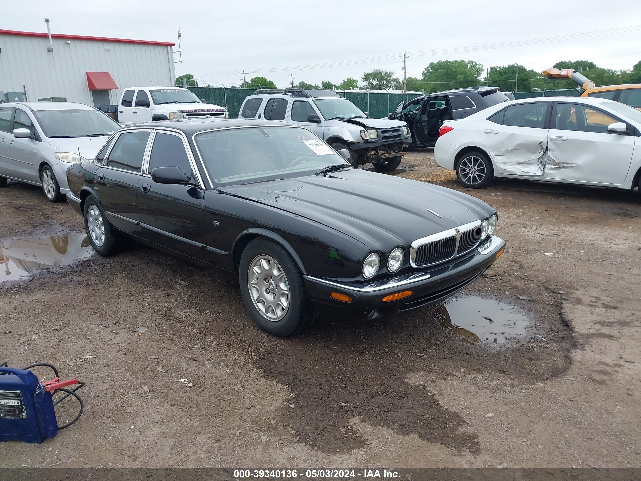 JAGUAR XJ 2000 sajda14c5ylf10559