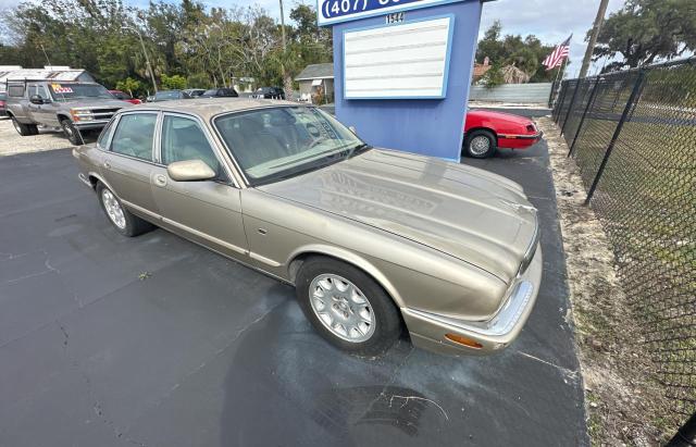 JAGUAR XJ8 2000 sajda14c8ylf13200