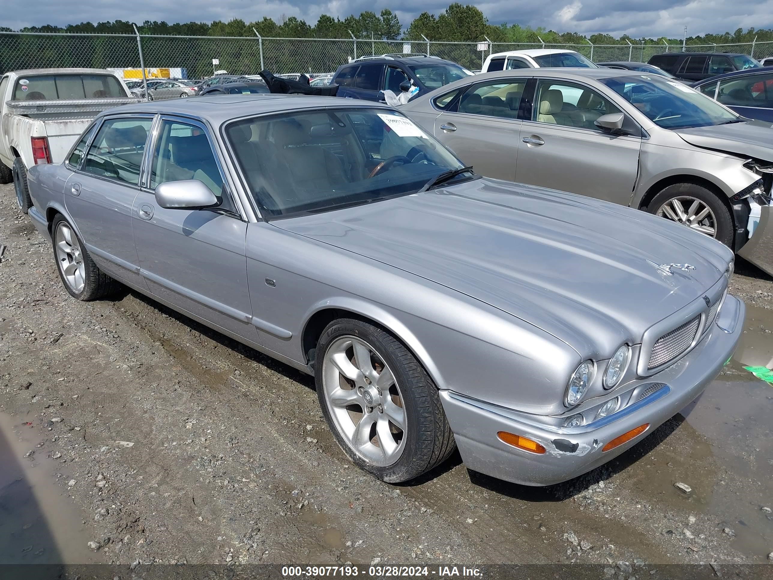 JAGUAR XJR 2000 sajda15b7ymf03841