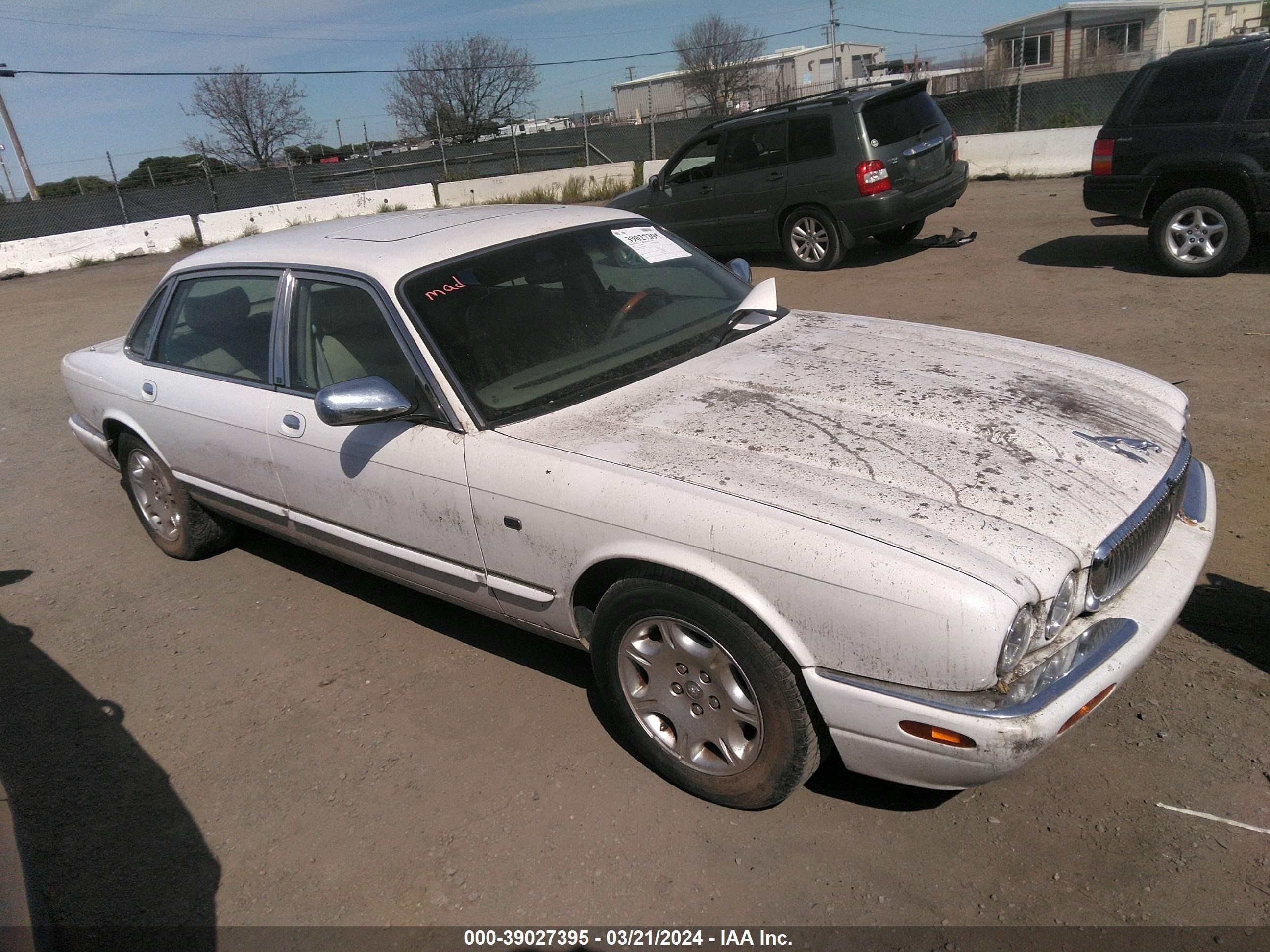 JAGUAR XJ 2001 sajda24c21lf25841