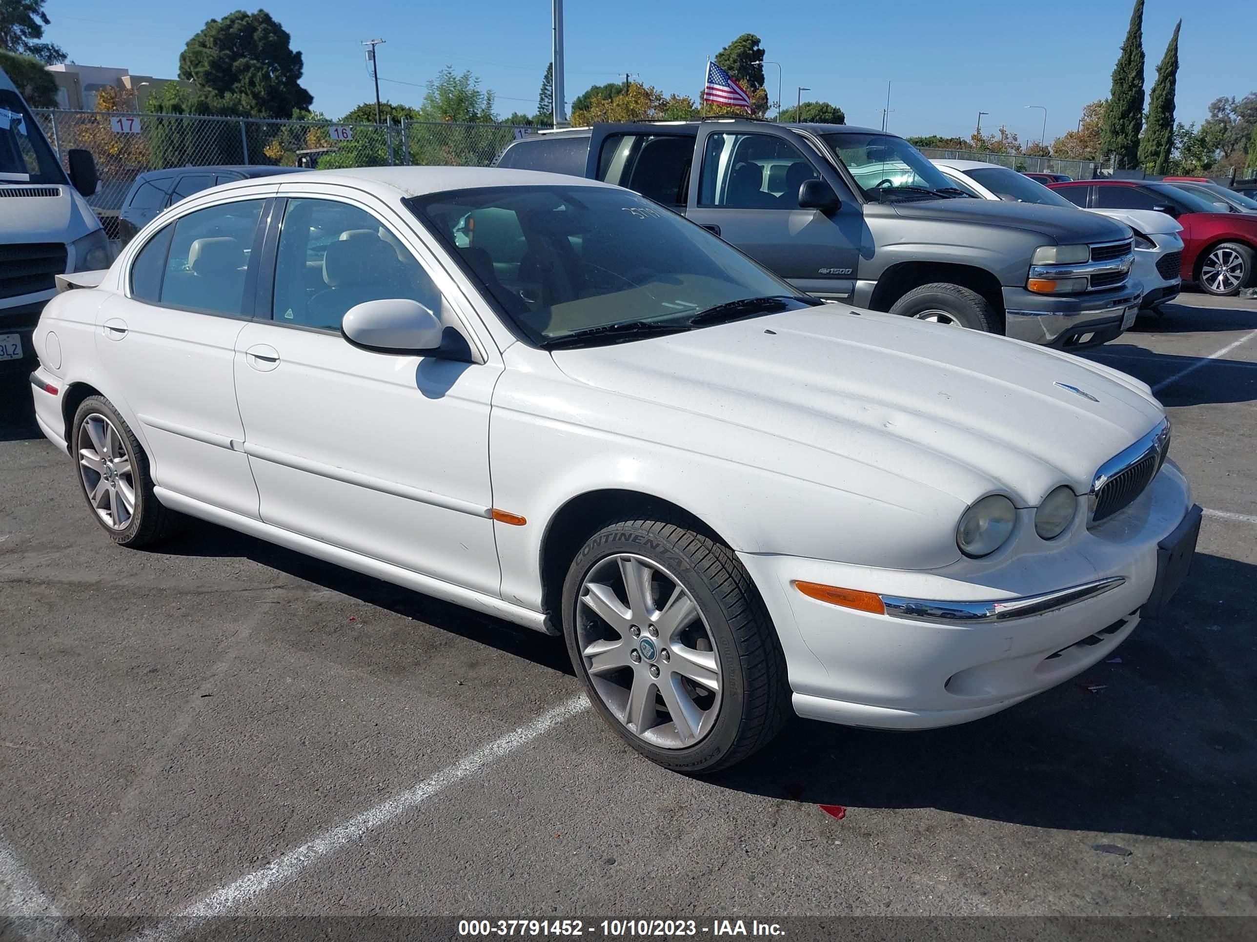 JAGUAR X-TYPE 2003 sajea51c53wd02009