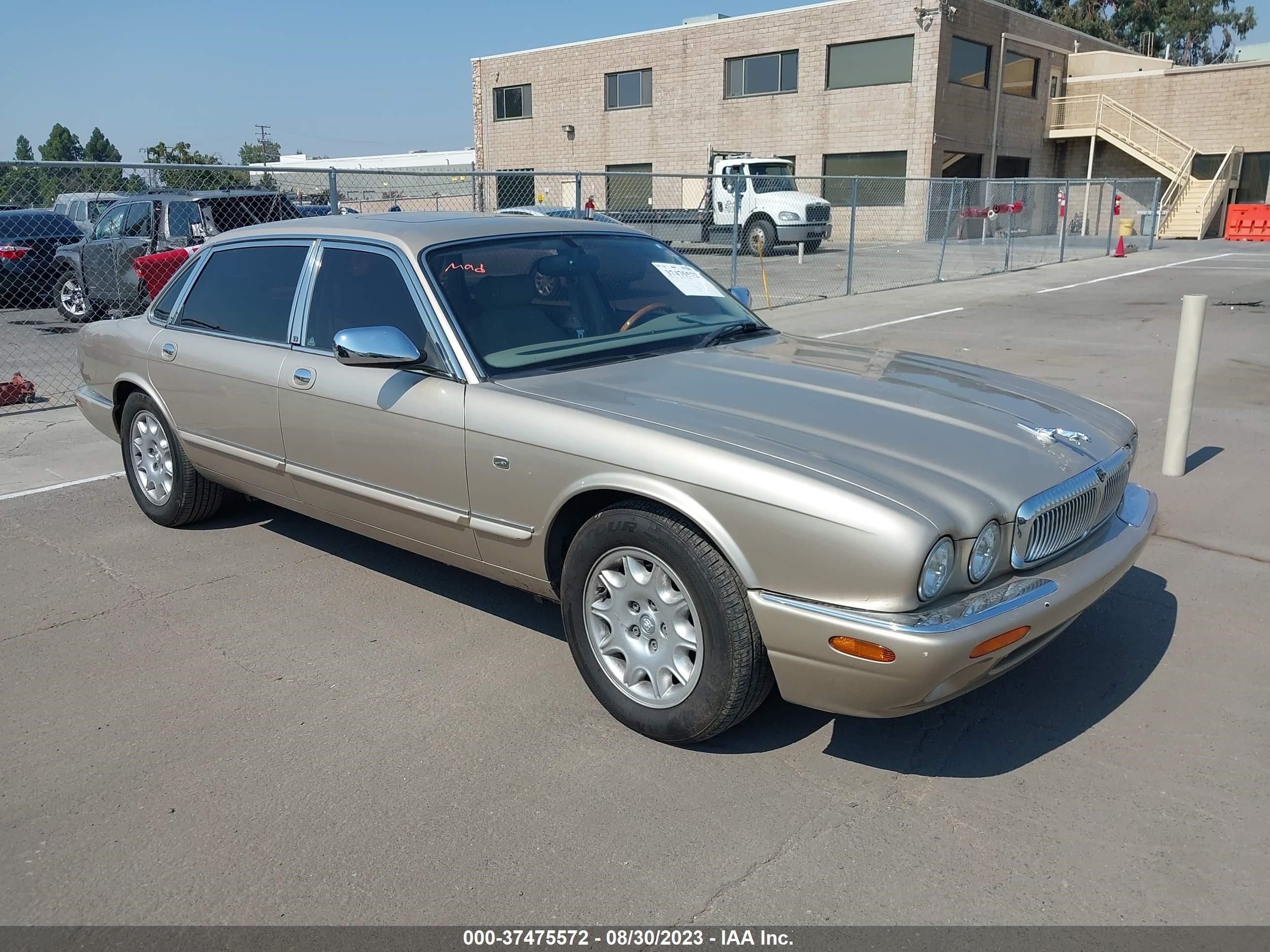 JAGUAR XJ 1999 sajkd6045xc873580